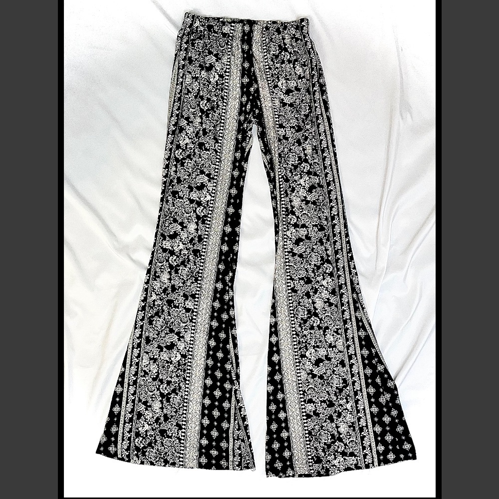 Black and White Boho Flares 🌿
